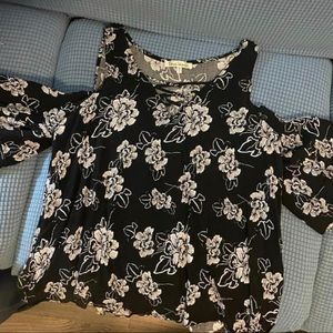 Cold shoulder floral top